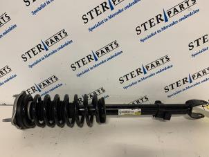 Used Front shock absorber rod, left Mercedes E (W213) E-220d 2.0 Turbo 16V Price € 151,25 Inclusive VAT offered by Sterparts Mercedes specialist