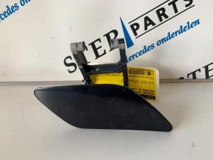 Used Cover cap headlight washer right Mercedes CL (216) 4.7 CL-500 BlueEFFICIENCY V8 32V 4-Matic Price € 9,50 Margin scheme offered by Sterparts Mercedes specialist