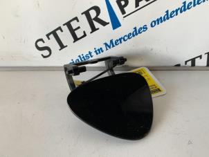 Used Cover cap headlight washer right Mercedes E (W211) 4.0 E-400 CDI 32V Price € 12,50 Margin scheme offered by Sterparts Mercedes specialist