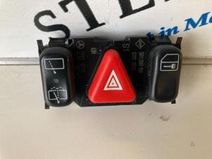 Used Panic lighting switch Mercedes E Combi (S210) 2.0 E-200 16V Price € 9,50 Margin scheme offered by Sterparts Mercedes specialist