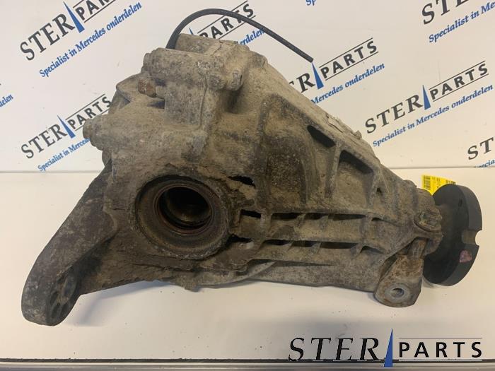 Gebrauchte Differential hinten Mercedes ML I (163) 400 4.0 CDI V8 32V Preis € 145,00 Margenregelung angeboten von Sterparts Mercedes specialist