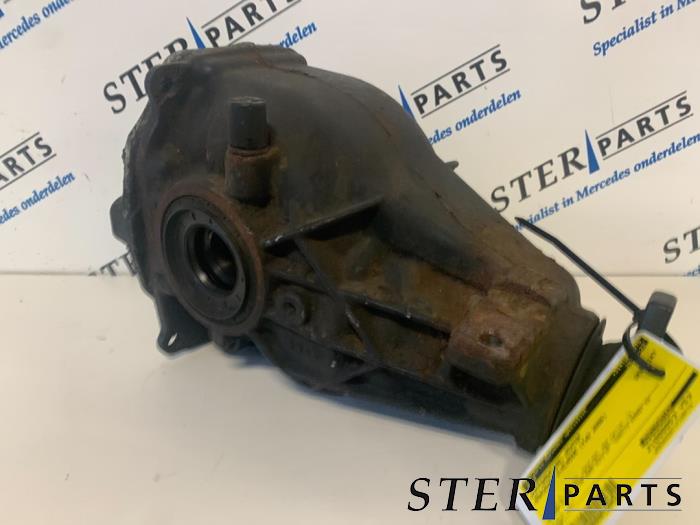 Gebrauchte Differential hinten Mercedes C Combi (S203) 2.2 C-200 CDI 16V Preis € 125,00 Margenregelung angeboten von Sterparts Mercedes specialist