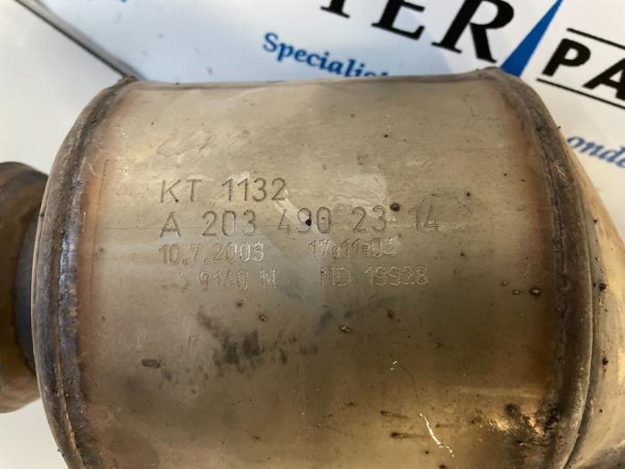 Catalytic converter Mercedes E 2.2 E220 CDI 16V A2034902314 646961