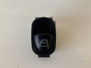 Used Electric window switch Mercedes CLK (W209) 1.8 200 K 16V Price € 9,95 Margin scheme offered by Sterparts Mercedes specialist