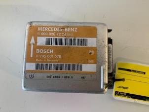 Begagnade Airbagmodul Mercedes E (W124) 2.8 280 E 24V Pris € 44,95 Marginaltabell erbjuds av Sterparts Mercedes specialist