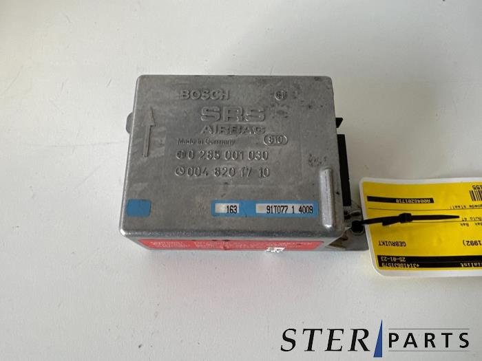 Begagnade Airbagmodul Mercedes E (W124) 2.3 230 E Pris € 29,95 Marginaltabell erbjuds av Sterparts Mercedes specialist