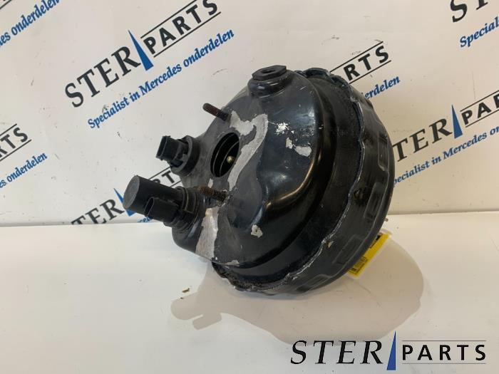 Usados Servofreno Mercedes C (W203) 2.0 C-180 16V Precio € 39,95 Norma de margen ofrecido por Sterparts Mercedes specialist