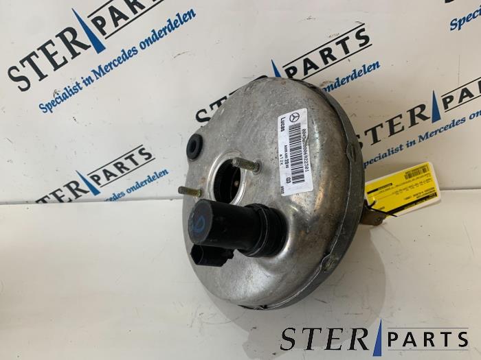 Usagé Servo frein Mercedes A (W168) 1.4 A-140 Prix € 24,95 Règlement à la marge proposé par Sterparts Mercedes specialist