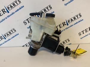 Used Master cylinder Mercedes E Combi (S211) 3.2 E-320 CDI 24V Price € 74,50 Margin scheme offered by Sterparts Mercedes specialist