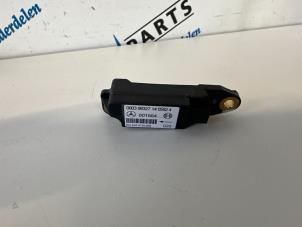 Used Airbag sensor Mercedes C (W202) 1.8 C-180 16V Price € 34,95 Margin scheme offered by Sterparts Mercedes specialist