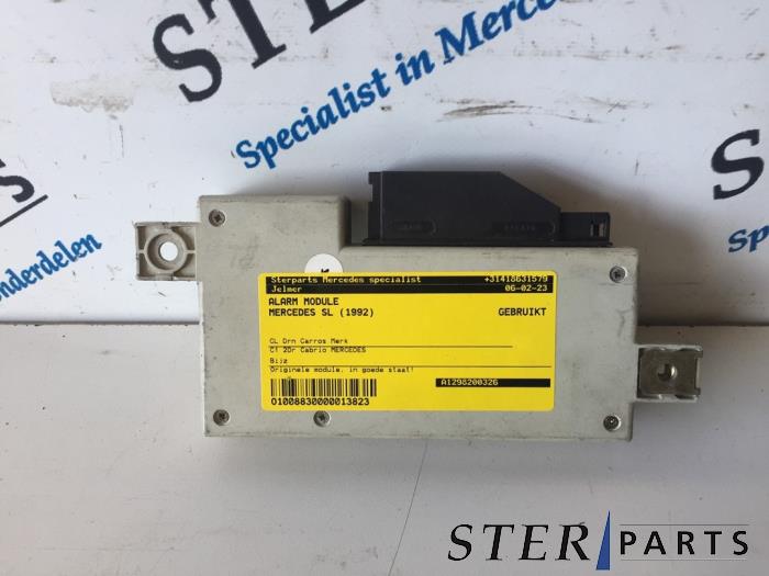 Begagnade Larmmodul Mercedes SL (R129) 3.0 300 SL Pris € 34,95 Marginaltabell erbjuds av Sterparts Mercedes specialist