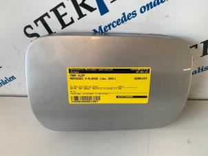 Used Tank cap cover Mercedes S (W220) 3.2 S-320 CDI 24V Price € 24,95 Margin scheme offered by Sterparts Mercedes specialist
