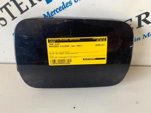 Used Tank cap cover Mercedes S (W220) 3.2 S-320 CDI 24V Price € 24,95 Margin scheme offered by Sterparts Mercedes specialist