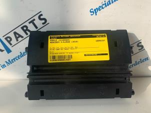 Usagé Module (divers) Mercedes S (W221) 3.0 S-320 CDI 24V 4-Matic Prix € 145,00 Règlement à la marge proposé par Sterparts Mercedes specialist