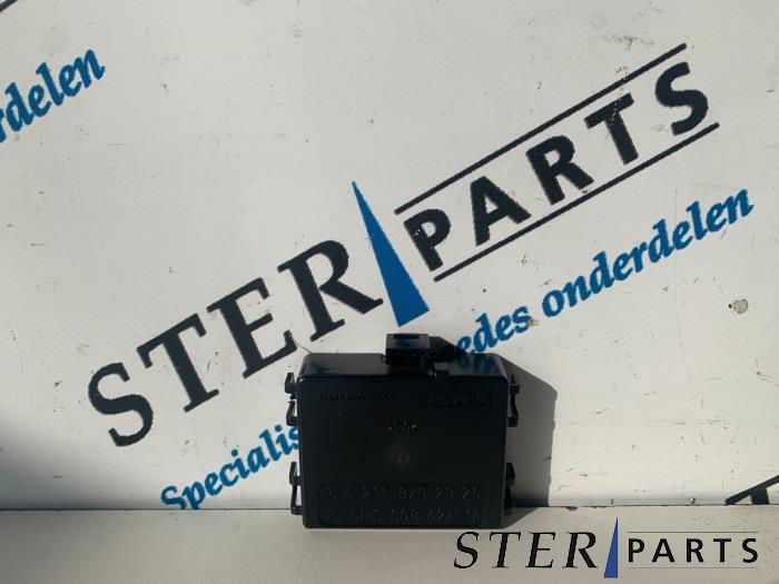 Begagnade Regnsensor Mercedes E (W211) 2.2 E-200 CDI 16V Pris € 19,95 Marginaltabell erbjuds av Sterparts Mercedes specialist