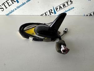 Used GPS antenna Mercedes E (W211) 2.2 E-200 CDI 16V Price € 44,95 Margin scheme offered by Sterparts Mercedes specialist