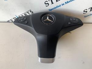Usagé Airbag gauche (volant) Mercedes E (C207) E-350 CDI V6 24V Prix € 94,50 Règlement à la marge proposé par Sterparts Mercedes specialist