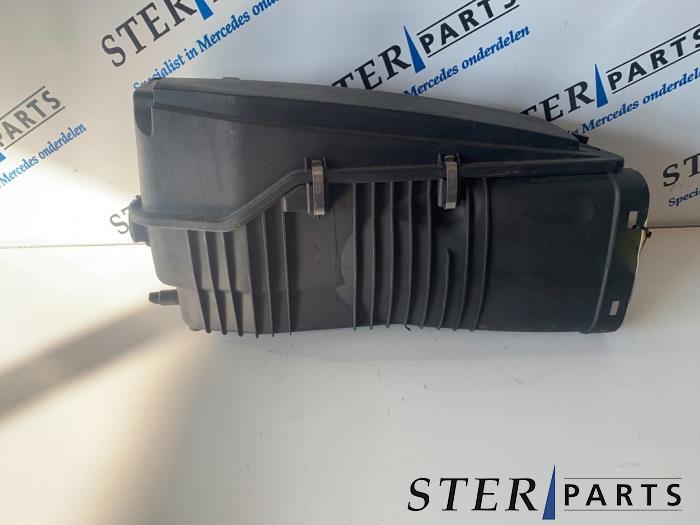 Gebrauchte Luftfiltergehäuse Mercedes C (W203) 2.2 C-200 CDI 16V Preis € 24,95 Margenregelung angeboten von Sterparts Mercedes specialist
