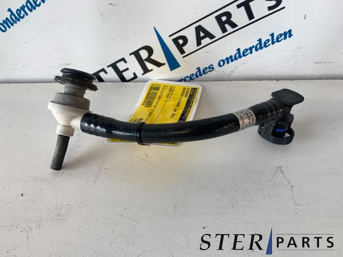 Usagé Divers Mercedes E (C207) E-350 CDI V6 24V Prix € 9,50 Règlement à la marge proposé par Sterparts Mercedes specialist