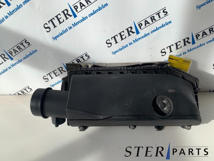 Begagnade Luftfilterhus Mercedes E (W210) 3.2 E-320 CDI 24V Pris € 35,00 Marginaltabell erbjuds av Sterparts Mercedes specialist