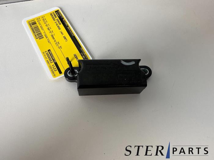 Gebrauchte Airbag Sensor Mercedes E Combi (S211) 3.0 E-280 CDI V6 24V Preis € 19,95 Margenregelung angeboten von Sterparts Mercedes specialist