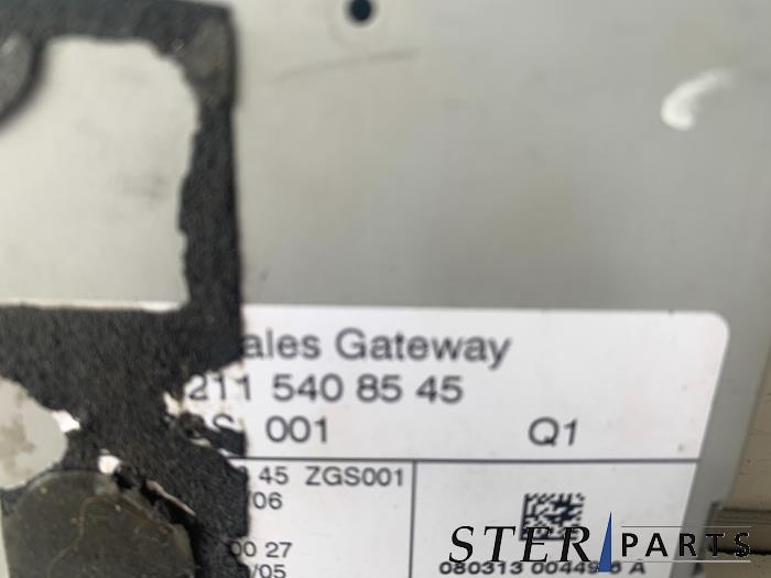 Gateway module Mercedes E Combi 3.0 E-280 CDI V6 24V - A2115408545 MERCEDES