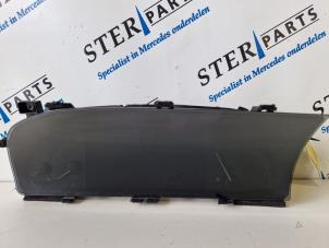 Used Instrument panel Mercedes S (W221) 3.0 S-320 CDI 24V Price € 150,00 Margin scheme offered by Sterparts Mercedes specialist