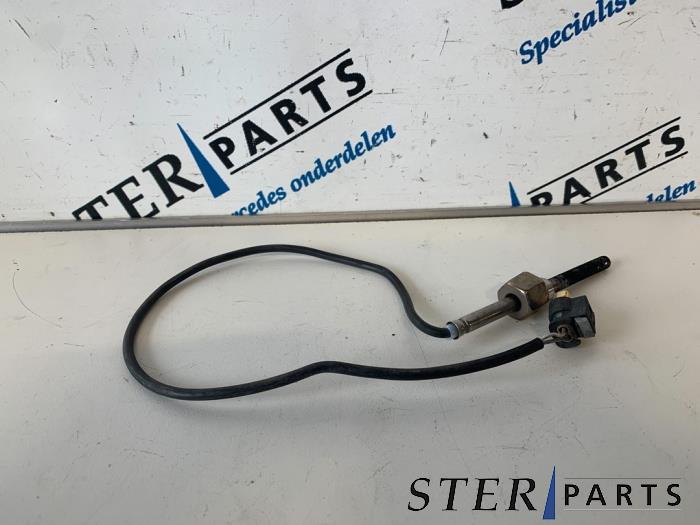 Used Particulate filter sensor Mercedes E (W212) E-300 CDI V6 24V BlueEfficiency Price € 35,00 Margin scheme offered by Sterparts Mercedes specialist