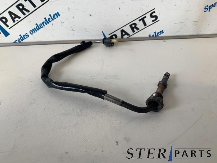 Usagé Sensor température d’échappement Mercedes A (W169) 2.0 A-180 CDI 16V Prix € 24,95 Règlement à la marge proposé par Sterparts Mercedes specialist