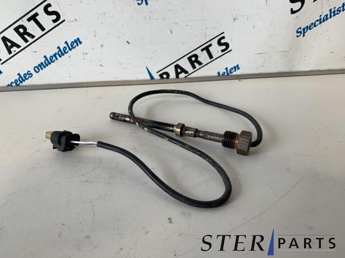 Gebrauchte Auspuff Temperatursensor Mercedes E (W211) 2.2 E-220 CDI 16V Preis € 34,95 Margenregelung angeboten von Sterparts Mercedes specialist