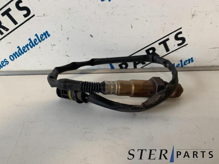Usagé Sonde lambda Mercedes SL (R230) 3.7 SL-350 V6 18V Prix € 39,50 Règlement à la marge proposé par Sterparts Mercedes specialist