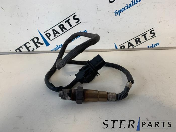 Usados Sonda Lambda Mercedes C Combi (S203) 3.0 C-280 V6 24V Precio € 60,00 Norma de margen ofrecido por Sterparts Mercedes specialist