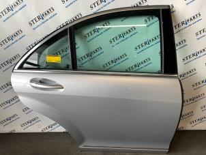 Used Rear door 4-door, right Mercedes S (W221) 3.0 S-320 CDI 24V Price € 350,00 Margin scheme offered by Sterparts Mercedes specialist