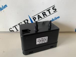 Used Electric central locking vacuum pump Mercedes S (W221) 3.0 S-320 CDI 24V Price € 49,95 Margin scheme offered by Sterparts Mercedes specialist
