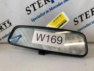 Begagnade Backspegel Mercedes A (W169) 2.0 A-200 5-Drs. Pris € 14,95 Marginaltabell erbjuds av Sterparts Mercedes specialist