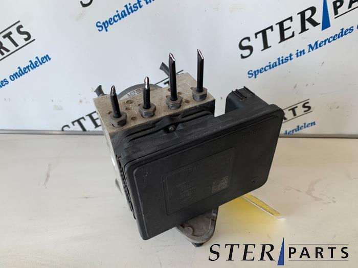 Used ABS pump Mercedes C Estate (S205) C-220 CDI BlueTEC, C-220 d 2.2 16V Price € 185,00 Margin scheme offered by Sterparts Mercedes specialist