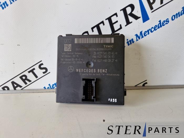 Używane Modul gateway Mercedes S (W221) 3.0 S-320 CDI 24V Cena € 49,50 Procedura marży oferowane przez Sterparts Mercedes specialist