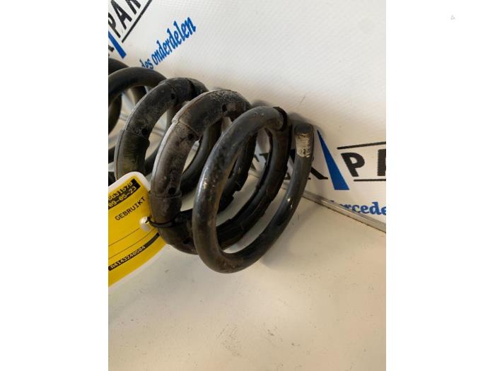 Rear coil spring from a Mercedes-Benz Vaneo (W414) 1.6 2002