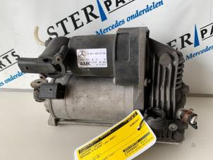 Używane Pompa powietrza (zawieszenie) Mercedes R (W251) 3.0 320 CDI 24V 4-Matic Cena € 249,50 Procedura marży oferowane przez Sterparts Mercedes specialist