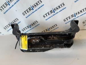 Used Gearbox mount Mercedes R (W251) 3.0 320 CDI 24V 4-Matic Price € 50,00 Margin scheme offered by Sterparts Mercedes specialist