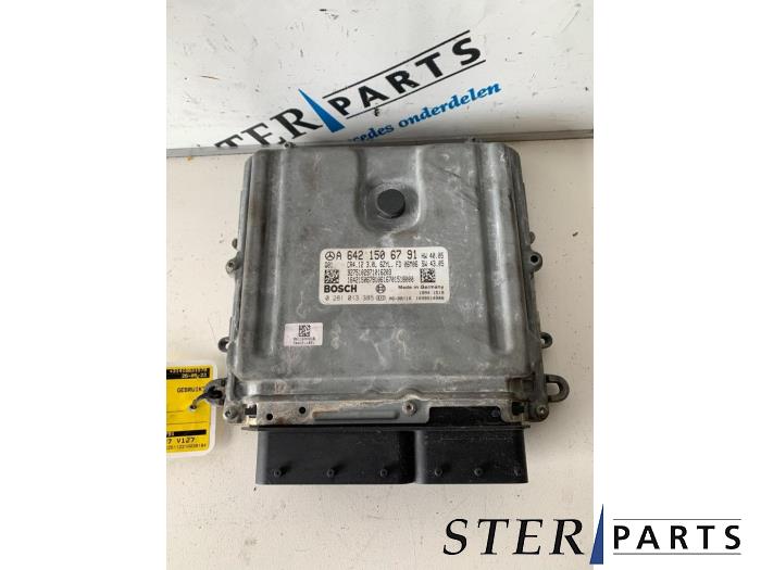 Used Engine management computer Mercedes R (W251) 3.0 320 CDI 24V 4-Matic Price € 175,00 Margin scheme offered by Sterparts Mercedes specialist