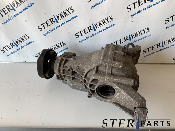 Gebrauchte Differential hinten Mercedes R (W251) 3.0 320 CDI 24V 4-Matic Preis € 199,50 Margenregelung angeboten von Sterparts Mercedes specialist