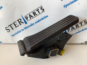 Used Accelerator pedal Mercedes E (W212) E-220 CDI 16V BlueEfficiency,BlueTEC Price € 24,95 Margin scheme offered by Sterparts Mercedes specialist