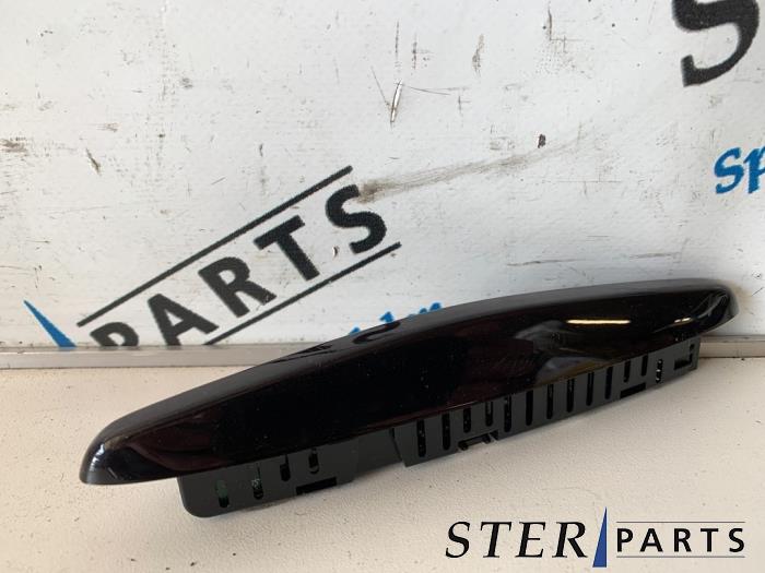 Begagnade PDC-panel Mercedes E (W212) E-220 CDI 16V BlueEfficiency,BlueTEC Pris € 19,95 Marginaltabell erbjuds av Sterparts Mercedes specialist