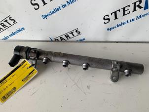 Used Fuel injector nozzle Mercedes C Estate (S204) 3.0 C-320 CDI V6 24V Price € 99,95 Margin scheme offered by Sterparts Mercedes specialist