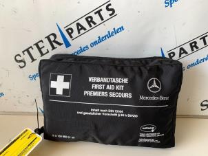 Used First aid kit Mercedes E (W212) E-220 CDI 16V BlueEfficiency,BlueTEC Price € 14,95 Margin scheme offered by Sterparts Mercedes specialist