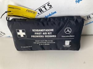Used First aid kit Mercedes C (W203) 1.8 C-180K 16V Price € 14,95 Margin scheme offered by Sterparts Mercedes specialist