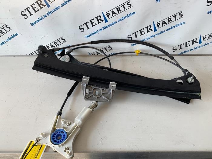 Car Window Motors & Regulators For Mercedes-Benz CLK 2006