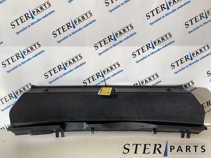 Gebrauchte Abdeckplatte sonstige Mercedes C (W204) 1.6 C-180K 16V BlueEfficiency Preis € 19,95 Margenregelung angeboten von Sterparts Mercedes specialist