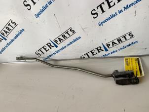 Used Gear lever Mercedes C Estate (S204) 3.0 C-320 CDI V6 24V 4-Matic Price € 9,50 Margin scheme offered by Sterparts Mercedes specialist